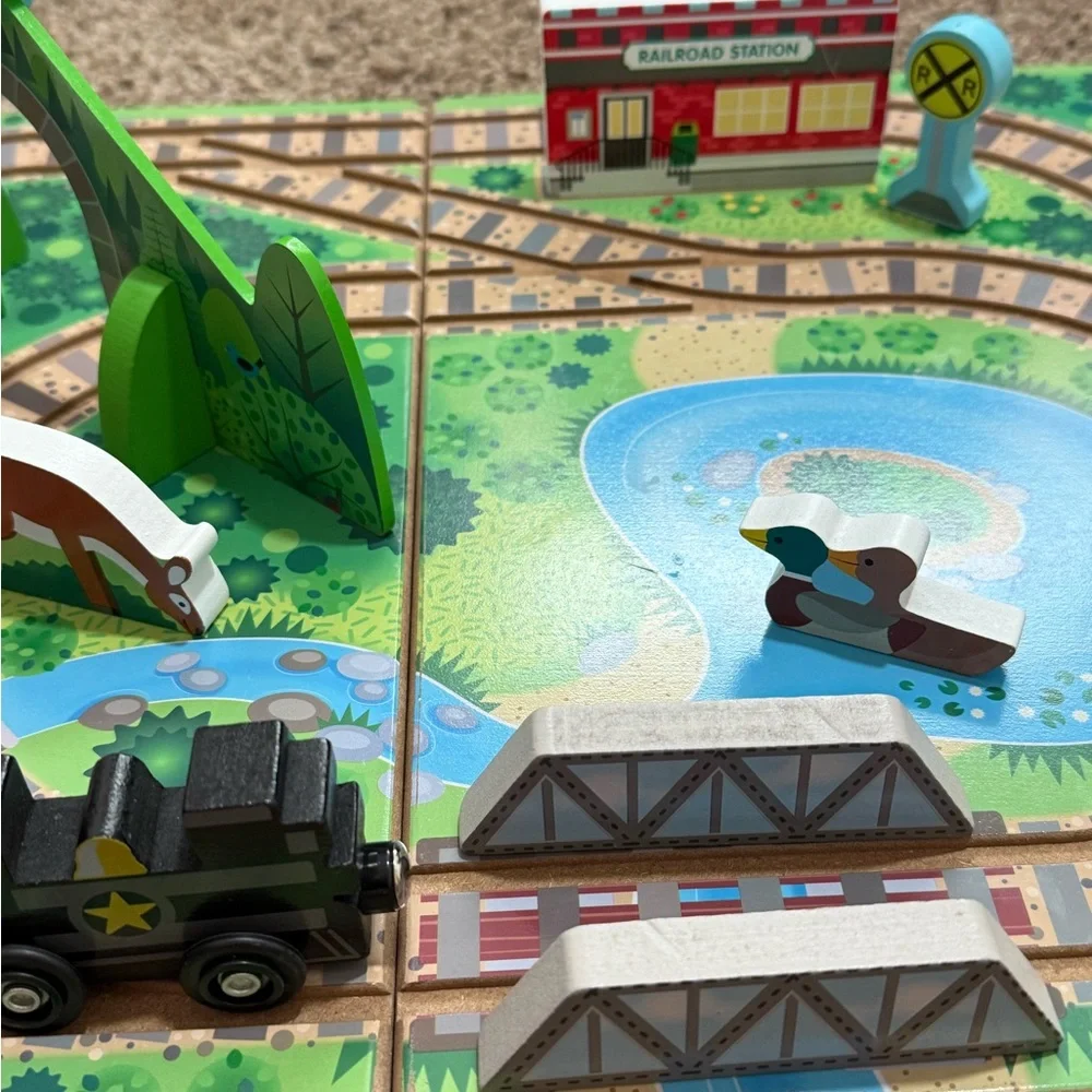 Melissa & Doug 17 piece take along Wooden Train Set. Complete!